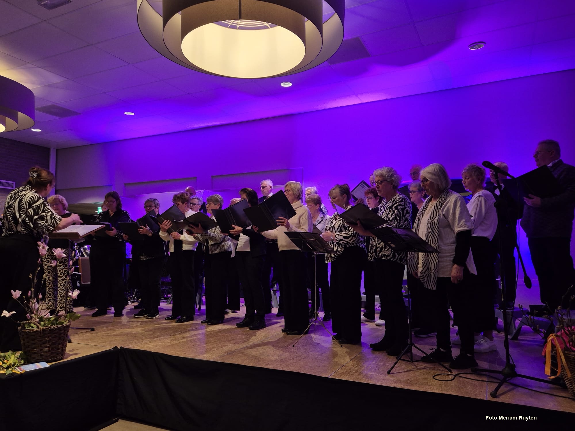 Lenteconcert Novi Cantus, 21 mrt, Ohé en Laak (5)